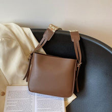 Load image into Gallery viewer, Small Vegan Leather Crossbody Bag